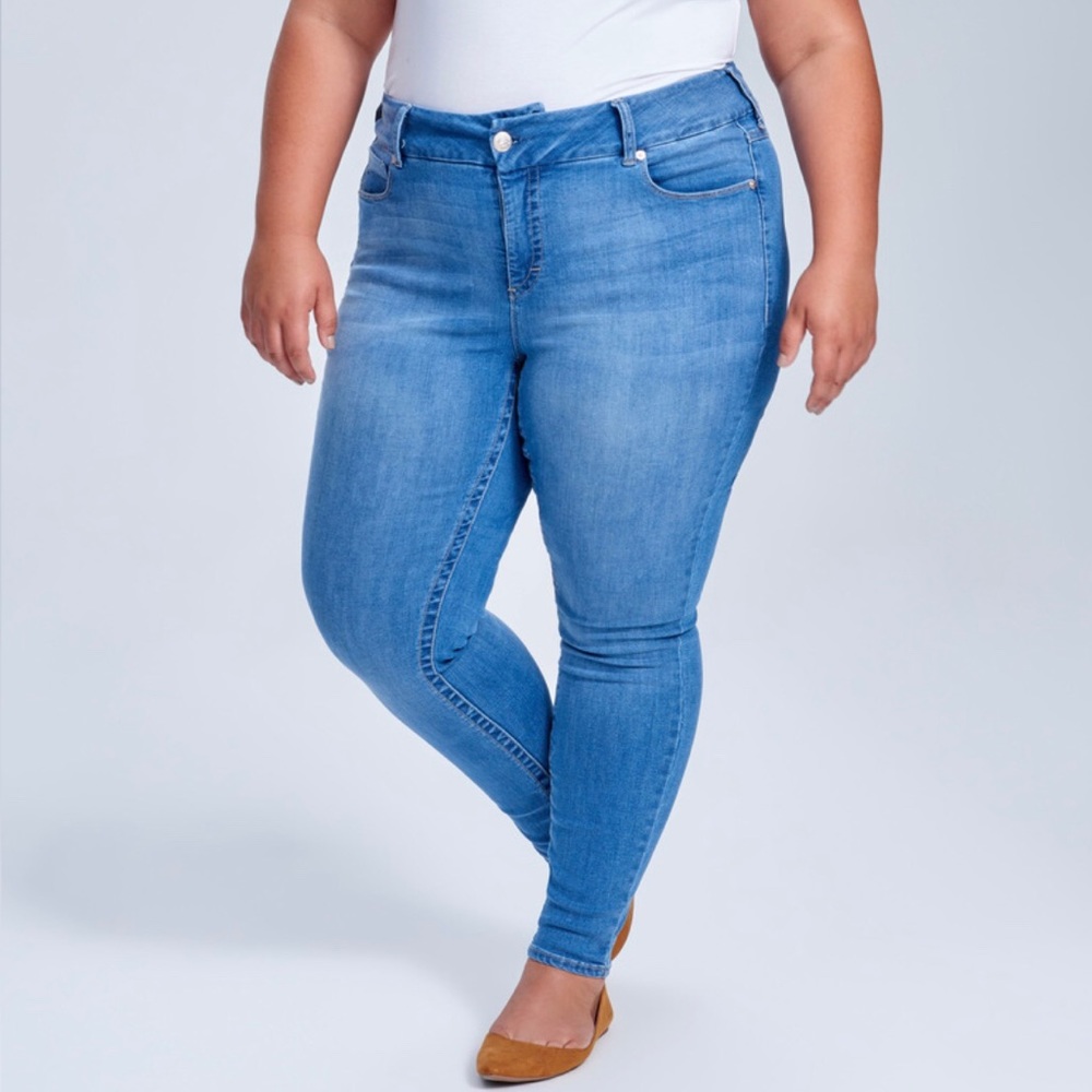 SEVEN7 Mid Rise Skinny‎ Tummyless Jeans